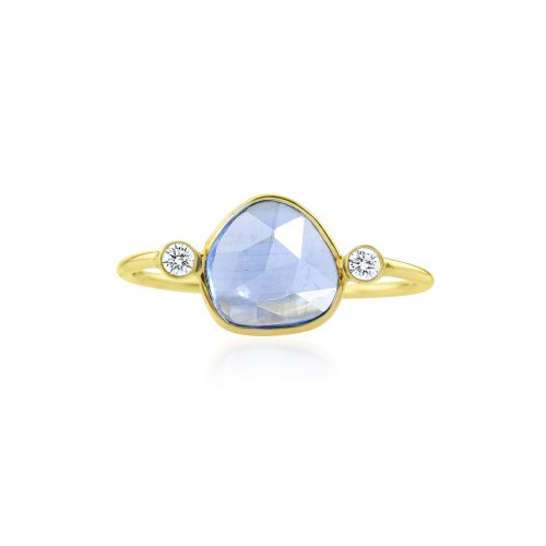 Blue Sapphire Ring in 18kt Gold